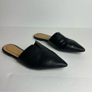 Lulus Mules Crocodile Pointed Toe Slides Flats Women's Size 7.5 Black Minimalist